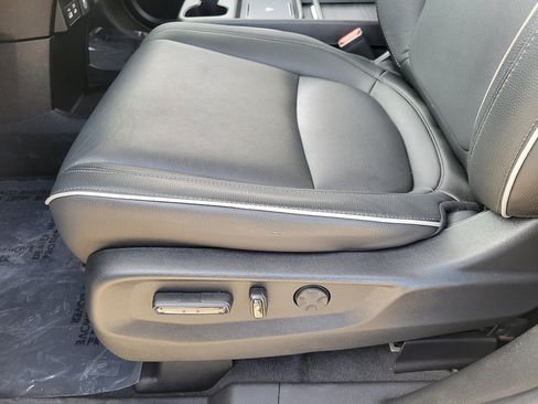Used 2025 Honda Odyssey Touring image 20