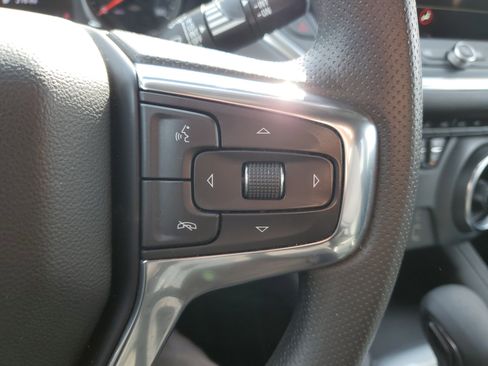 Used 2023 Chevrolet Blazer LT w/ Midnight/Sport Edition image 15