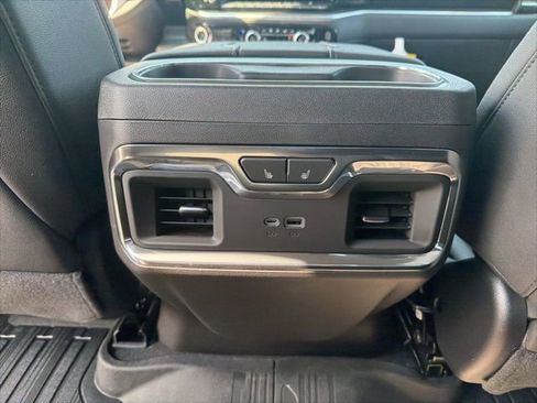 New 2026 GMC Sierra 1500 SLT image 33