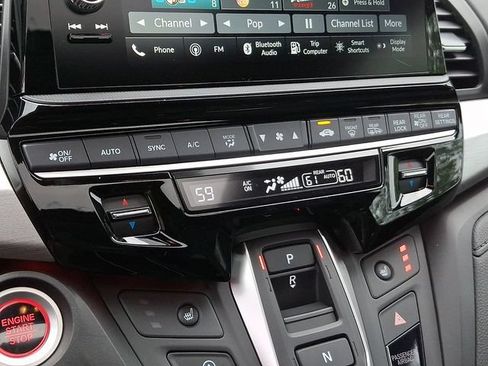 Certified 2026 Honda Odyssey Sport-L image 17