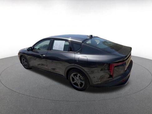 Used 2025 Kia K4 FWD image 14