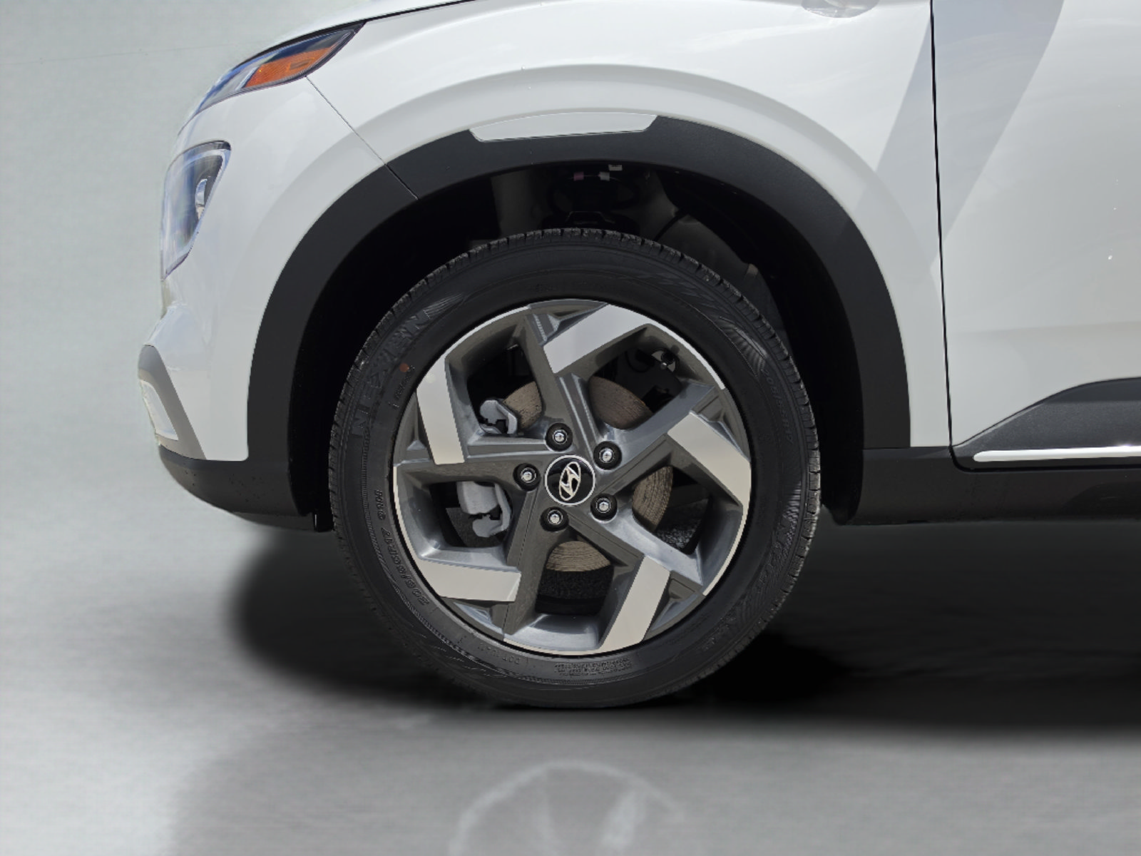 New 2026 Hyundai Venue SEL FWD image 36