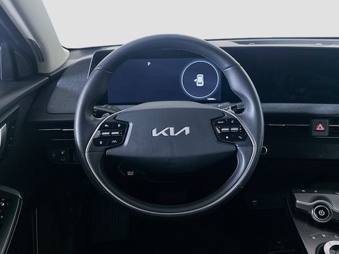 Used 2024 Kia EV6 Wind w/ Wind Technology Package RWD image 18