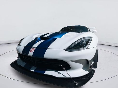 Used 2017 Dodge Viper GTC w/ ACR Package RWD image 16