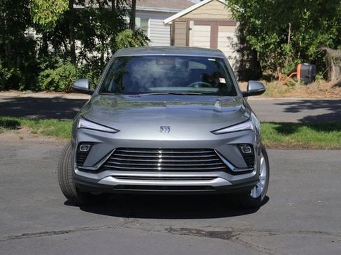 New 2025 Buick Envista Preferred w/ Convenience I Package image 2