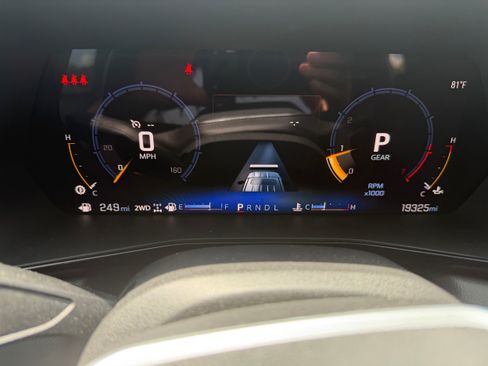Used 2024 Chevrolet Colorado LT w/ LT Convenience Package II AWD/4WD image 14