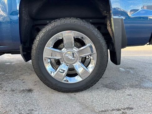 Used 2018 Chevrolet Silverado 1500 LTZ Z71 w/ LTZ Plus Package image 17