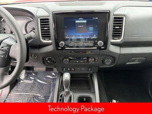 Certified 2024 Nissan Frontier SL w/ Technology Package image 18