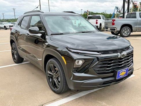 New 2026 Chevrolet TrailBlazer LT FWD image 7
