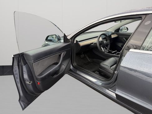 Used 2020 Tesla Model 3 Long Range image 13