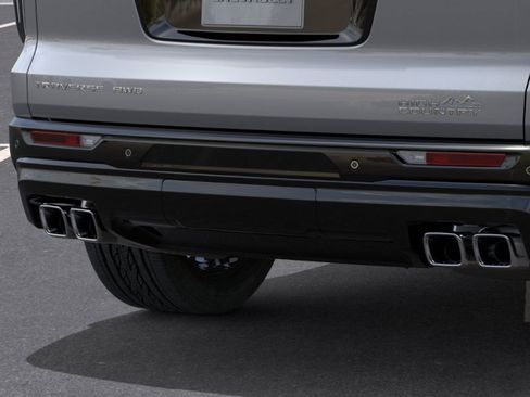 New 2026 Chevrolet Traverse High Country AWD/4WD image 14