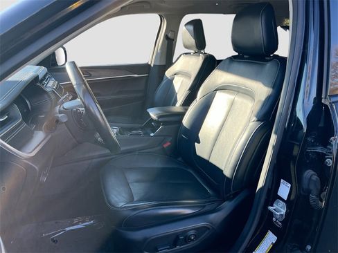 Used 2021 Jeep Grand Cherokee L Limited image 19