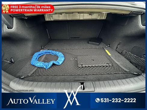 Used 2025 Genesis G70 2.5T RWD image 39