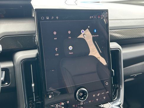 New 2026 GMC Yukon XL AT4 w/ AT4 Premium Plus Package image 17