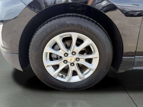 Used 2020 Chevrolet Equinox LT FWD image 21