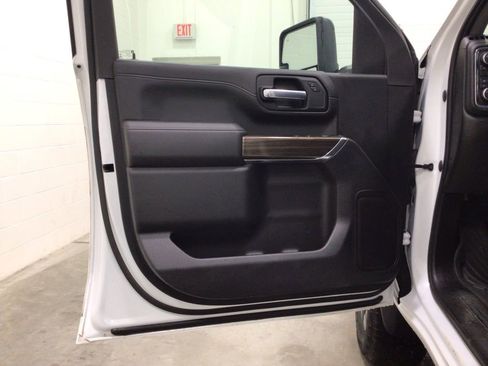 Used 2021 Chevrolet Silverado 2500 LT w/ All Star Edition image 18