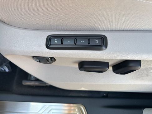 New 2026 Volkswagen Atlas SEL Premium R-Line image 18