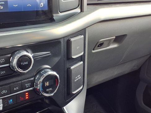 Used 2021 Ford F150 Lariat w/ Equipment Group 502A High image 13