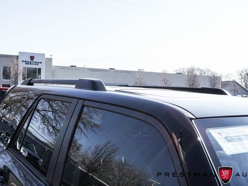 Used 2024 Toyota 4Runner TRD Off-Road Premium image 11