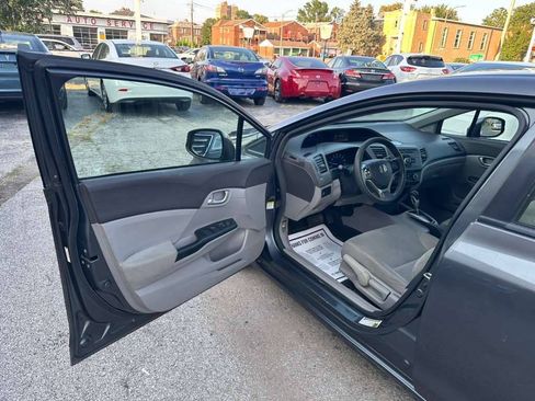 Used 2012 Honda Civic LX image 10