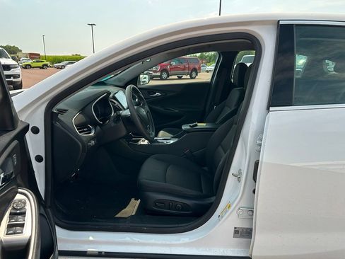 Used 2024 Chevrolet Malibu LT FWD image 10
