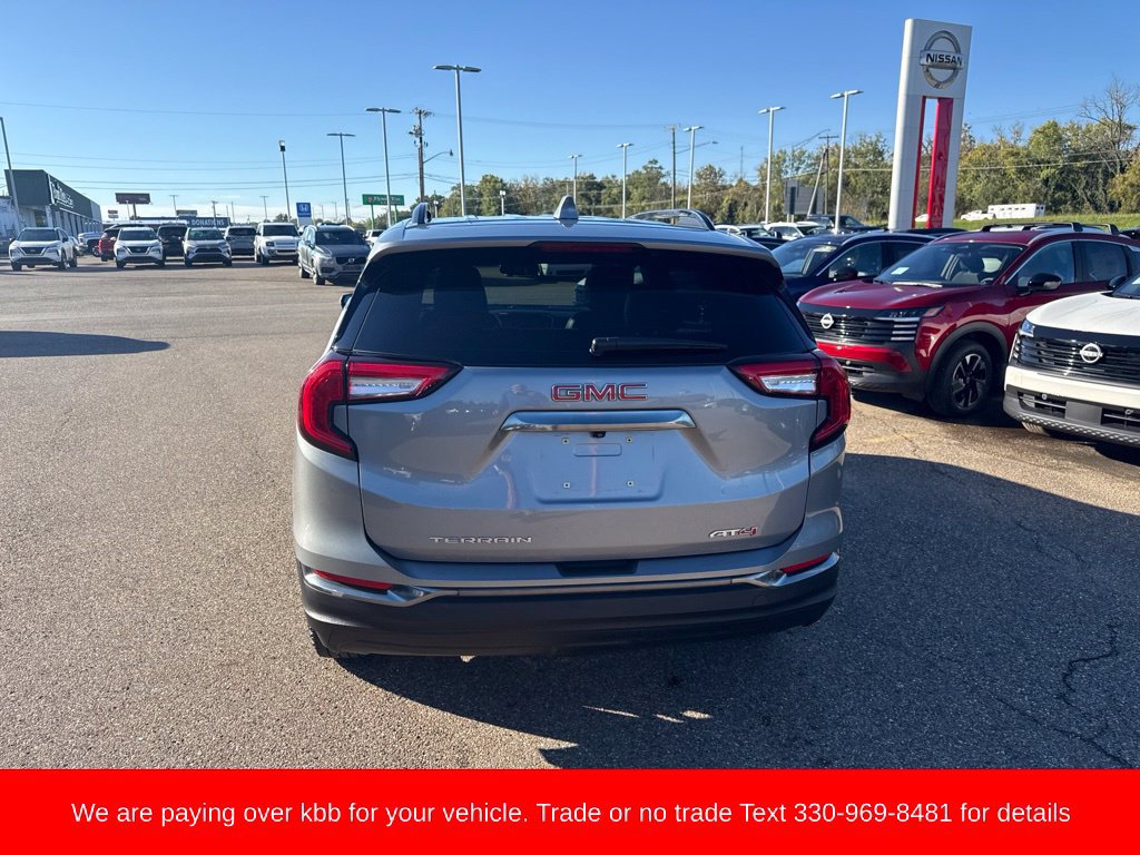 Used 2023 GMC Terrain AT4 AWD/4WD image 6