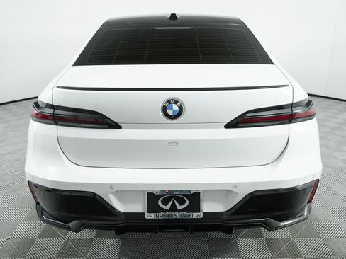 Used 2023 BMW 740i w/ Parking Assistance Package image 64