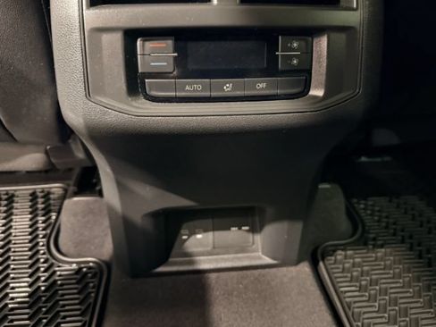 Used 2021 Volkswagen Atlas SE AWD/4WD image 35