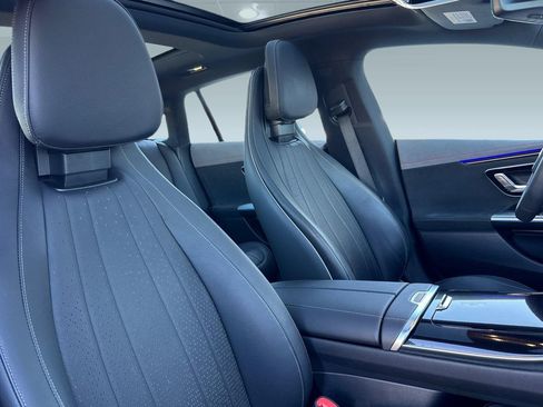 Certified 2023 Mercedes-Benz EQE 500 4MATIC Sedan image 34