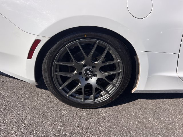 Used 2018 Chevrolet Camaro LT RWD image 28