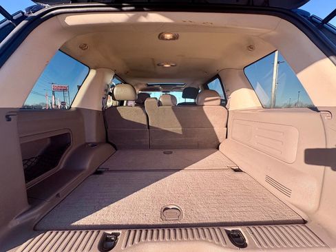 Used 2003 Ford Explorer Eddie Bauer image 21