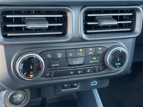 Used 2024 Ford Maverick Lariat w/ Black Appearance Package image 15