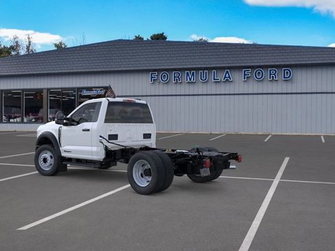 New 2026 Ford F550 4x4 Regular Cab Super Duty image 4