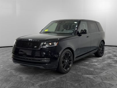 New 2025 Land Rover Range Rover Long Wheelbase SE
