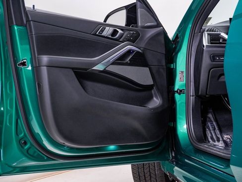 Used 2025 BMW X6 M60i image 25