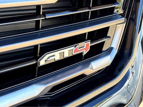 New 2025 GMC Yukon AT4 Ultimate image 44