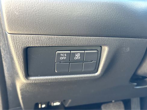 Used 2020 MAZDA CX-5 Touring image 16