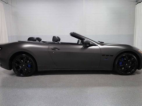 Used 2016 Maserati GranTurismo Convertible image 10