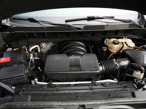 Used 2021 Chevrolet Silverado 1500 LT image 39