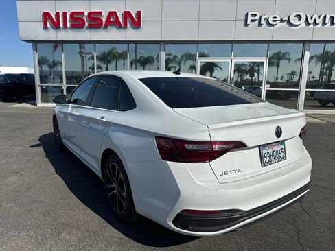 Used 2022 Volkswagen Jetta Sport w/ IQ.Drive Package FWD image 2