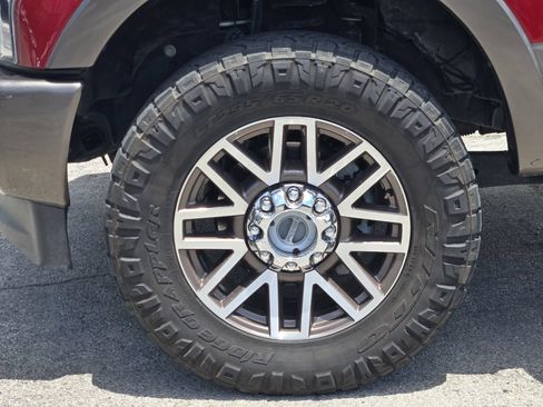 Used 2019 Ford F350 King Ranch w/ King Ranch Ultimate Package AWD/4WD image 11
