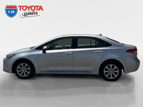 Certified 2026 Toyota Corolla LE FWD image 2