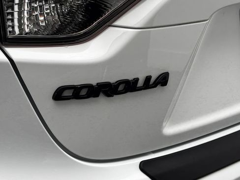 Used 2026 Toyota Corolla SE w/ SE Package FWD image 7