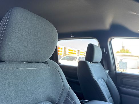 New 2026 RAM 1500 Express AWD/4WD image 15