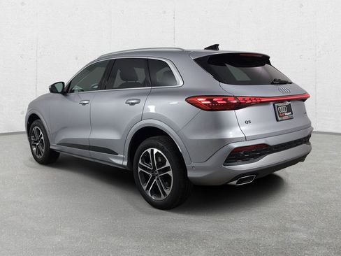 New 2026 Audi Q5 Premium AWD/4WD image 4