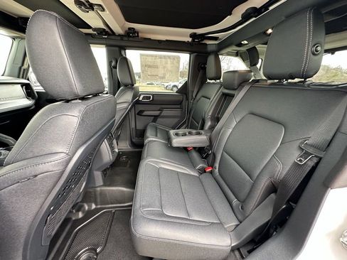 New 2026 Ford Bronco Badlands image 19