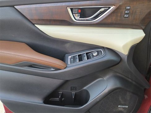 Used 2019 Subaru Ascent Touring w/ Popular Package #3 image 17