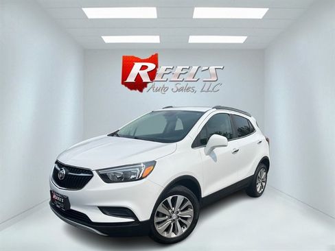 Used 2020 Buick Encore Preferred AWD/4WD image 1