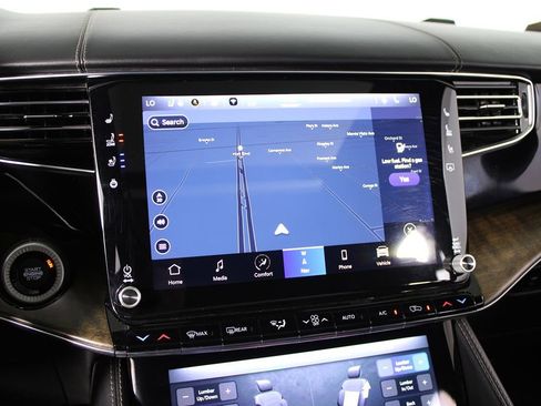 Used 2022 Jeep Grand Wagoneer Series I image 20