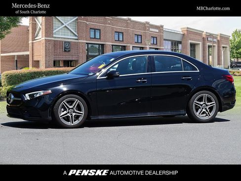Used 2022 Mercedes-Benz A 220 4MATIC image 1